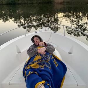 Meet your Posher, Amber